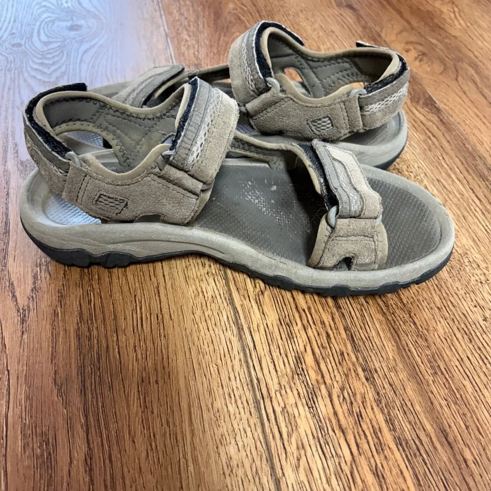 Teva Hudson Hiking Sandals Mens 8 Beige Suede Comfort Walking Shoes Adjustable